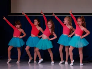 Современная хореография (6-8 лет)